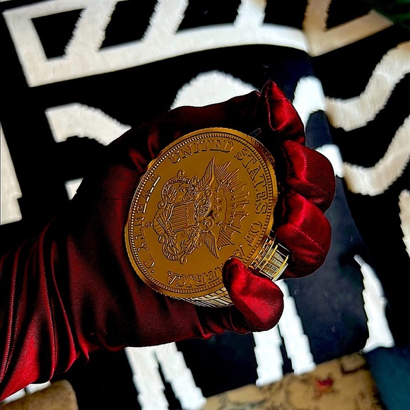 Collectible Coin Clock Presidential Seal Gold Quartz Seiko Alarm Vintage Luxury - Picture 16 of 16